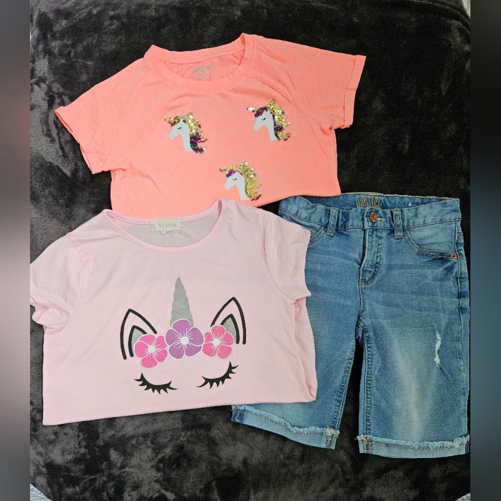 Girls unicorn tops and shorts bundle Size 10-12